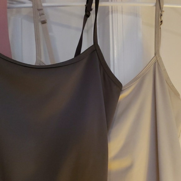 NY&Co shelf bra tanks - Picture 3 of 5